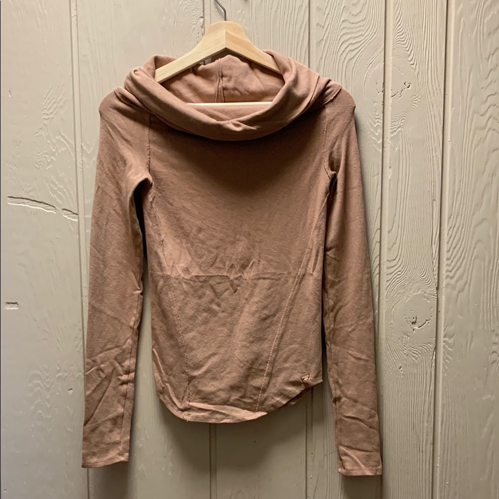 We The Free Iris Layering Top NWOT